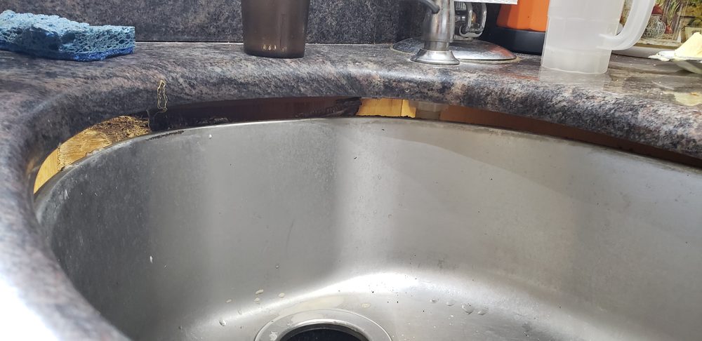 Undermount sink dropped — gap visible at rim